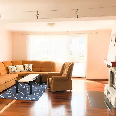 Villa Konik Morski Рева Екстер'єр фото